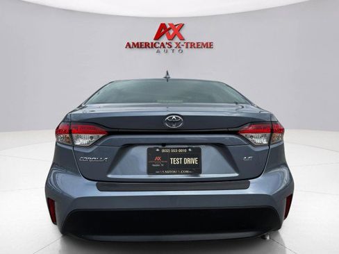 Used 2023 Toyota Corolla LE image 4