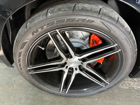 Used 2012 Cadillac CTS V w/ Wood Trim Package image 5