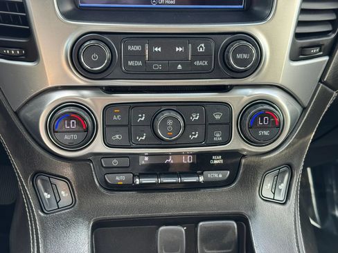 Used 2017 Chevrolet Suburban LT AWD/4WD image 41