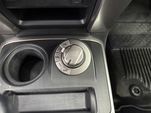 Used 2021 Toyota 4Runner Limited image 34