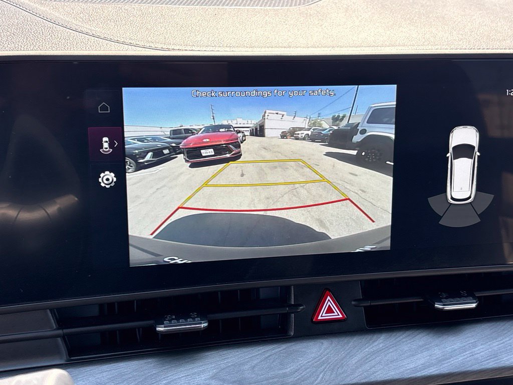 Used 2025 Kia Sportage X-Line AWD/4WD image 15