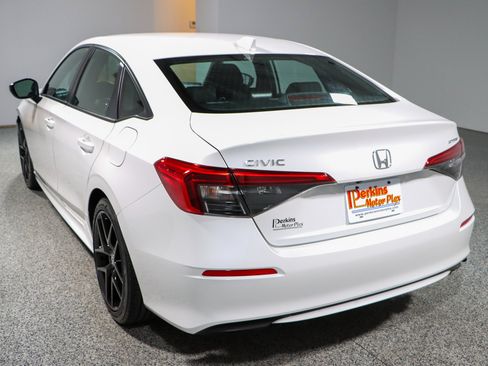 Used 2024 Honda Civic Sport image 9