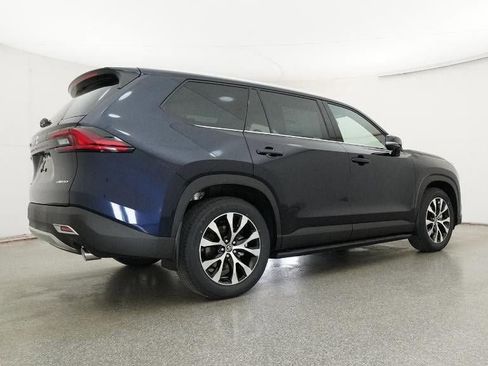 New 2026 Toyota Grand Highlander AWD Hybrid image 26