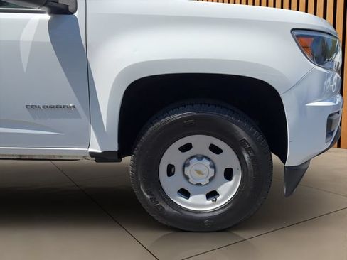 Used 2017 Chevrolet Colorado W/T AWD/4WD image 24
