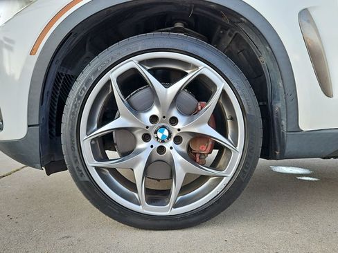 Used 2015 BMW X6 xDrive50i AWD/4WD image 25
