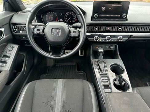 Used 2023 Honda Civic Sport image 15