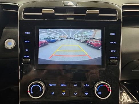 Used 2022 Hyundai Santa Cruz SEL image 17