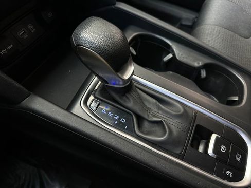 Used 2019 Hyundai Santa Fe SE image 27