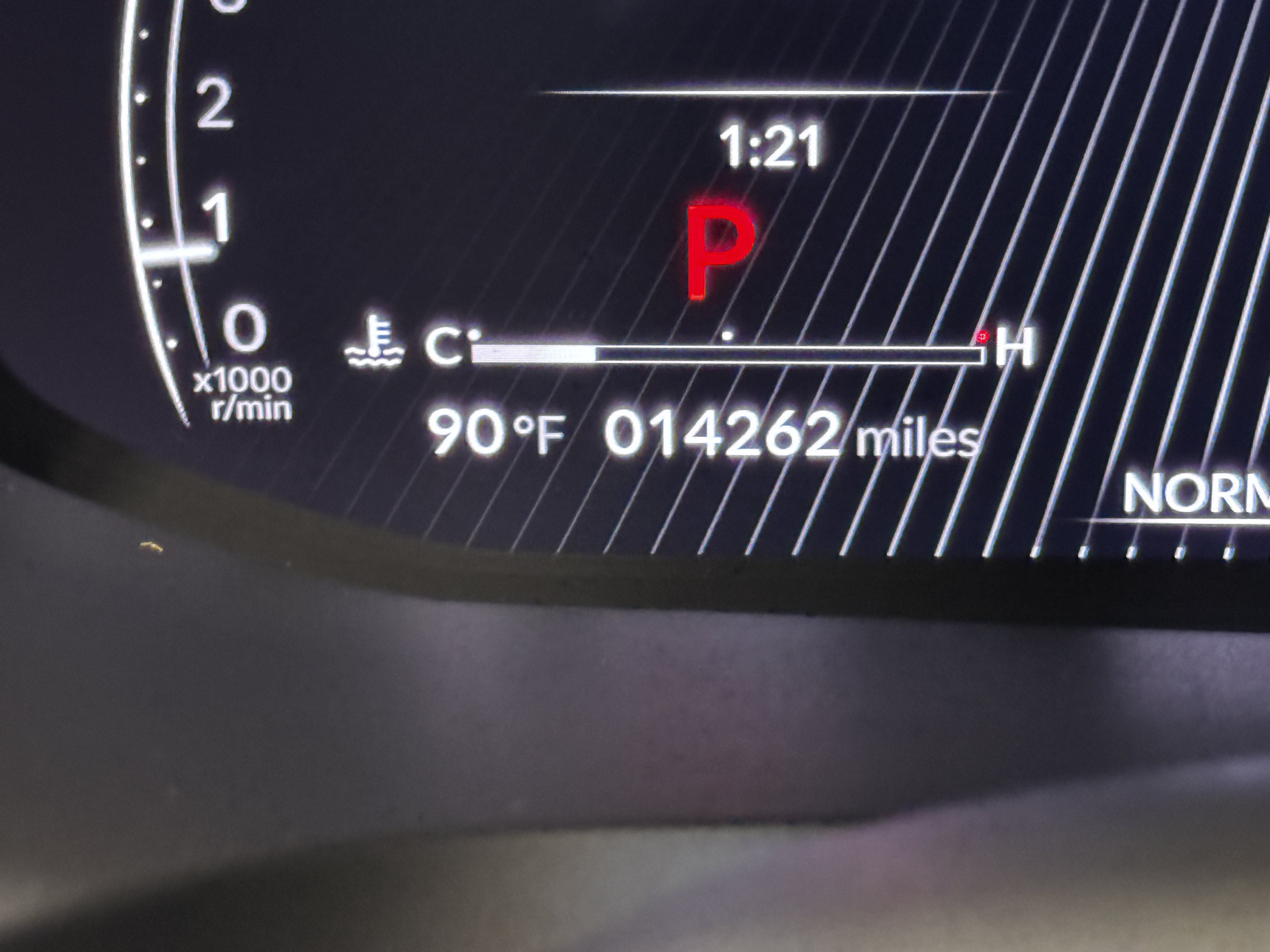 Certified 2026 Acura MDX w/ Technology Package FWD image 23