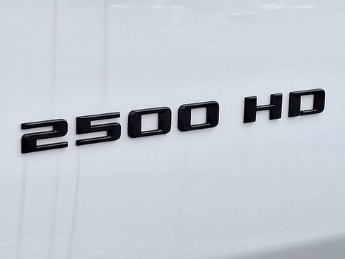 Used 2024 Chevrolet Silverado 2500 LT w/ Safety Package AWD/4WD image 28