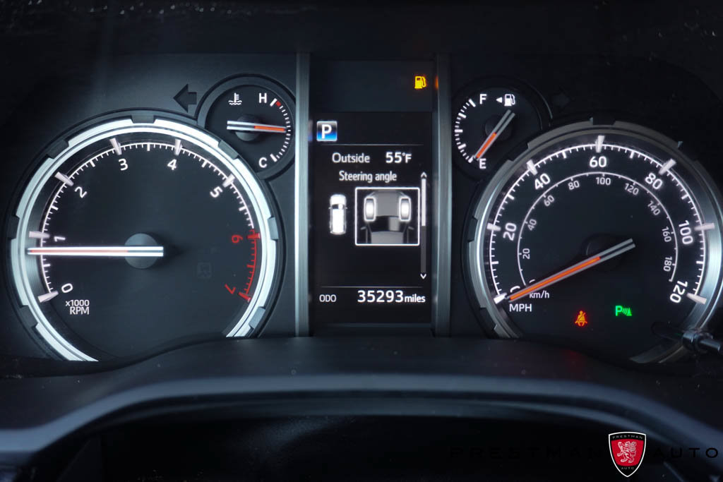 Used 2023 Toyota 4Runner Limited AWD/4WD image 31