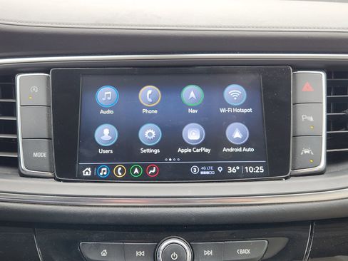 Certified 2024 Buick Enclave Avenir w/ Avenir Technology Package image 20