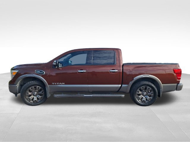 Used 2017 Nissan Titan Platinum Reserve RWD image 4