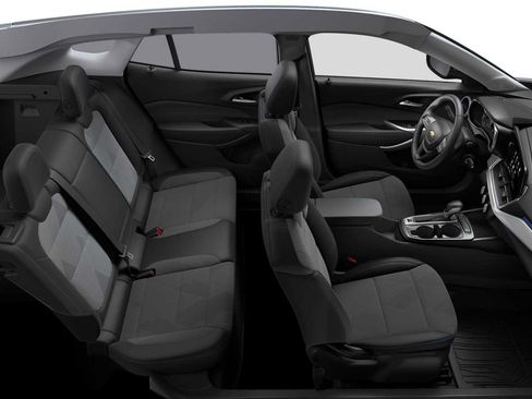 New 2026 Chevrolet Trax LS w/ LS Convenience Package FWD image 6