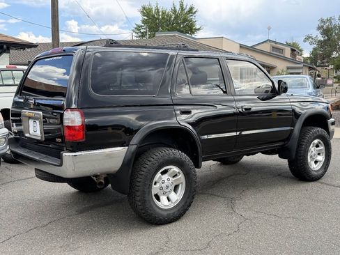 Used 1996 Toyota 4Runner SR5 AWD/4WD image 28