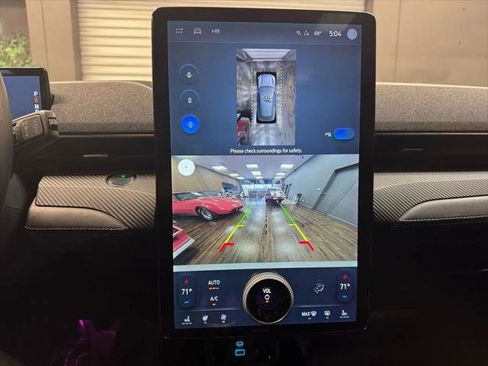 Used 2023 Ford Mustang Mach-E Premium image 19