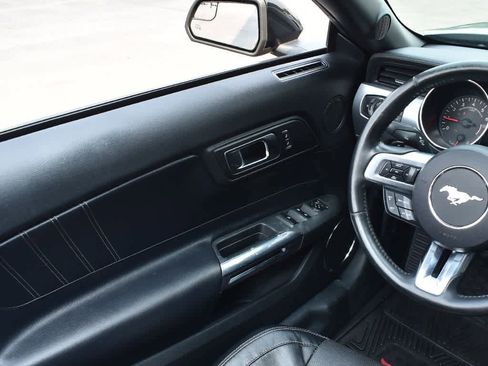 Used 2020 Ford Mustang Premium image 16