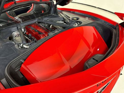Used 2020 Chevrolet Corvette Stingray Coupe w/ 1LT RWD image 27