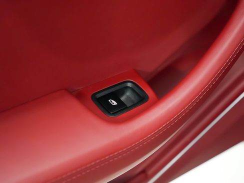Certified 2023 Porsche Panamera 4 Platinum Edition AWD/4WD image 16