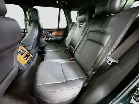 Used 2019 Land Rover Range Rover Supercharged AWD/4WD image 25