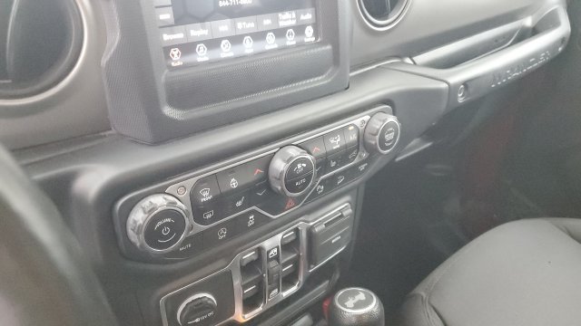 Used 2021 Jeep Wrangler Unlimited Sport AWD/4WD image 15