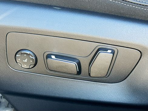 New 2026 BMW 530i w/ M Sport Package image 25