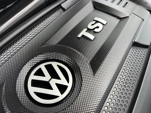 Used 2016 Volkswagen Jetta Sport FWD image 57