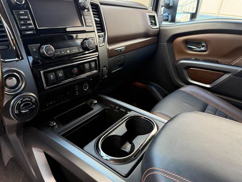 Used 2016 Nissan Titan Platinum Reserve AWD/4WD image 34