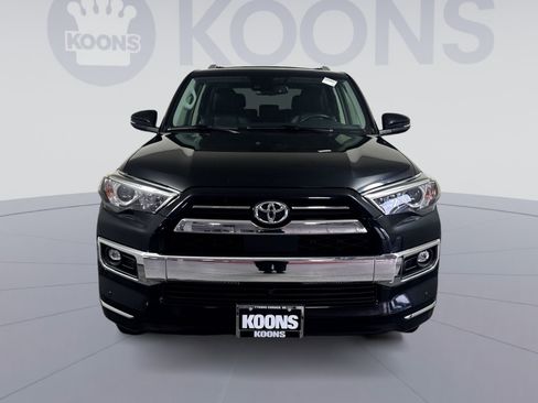 Used 2022 Toyota 4Runner Limited AWD/4WD image 11