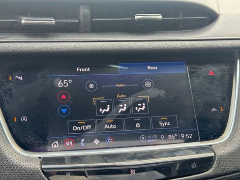 Used 2021 Cadillac XT6 Luxury FWD image 9