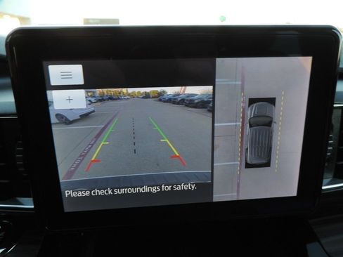 Used 2021 Ford Explorer Limited w/ Equipment Group 301A image 31