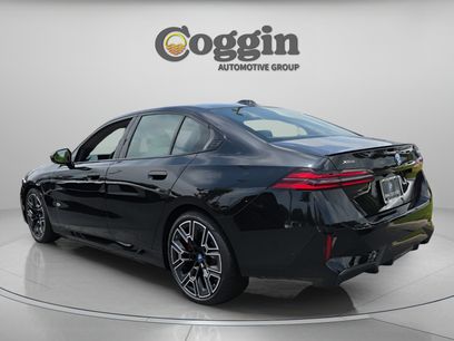 Used 2025 BMW 550e xDrive w/ Premium Package