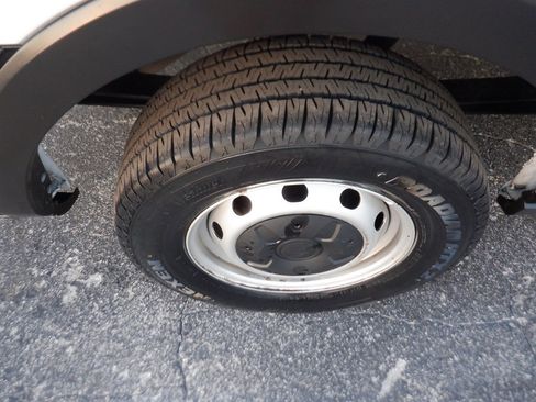 Used 2020 Ford Transit 250 Low Roof image 10