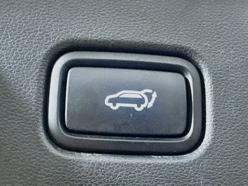 Used 2025 Hyundai Tucson SEL AWD/4WD image 28