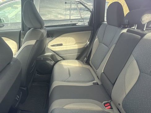 Used 2025 Subaru Forester Premium image 7