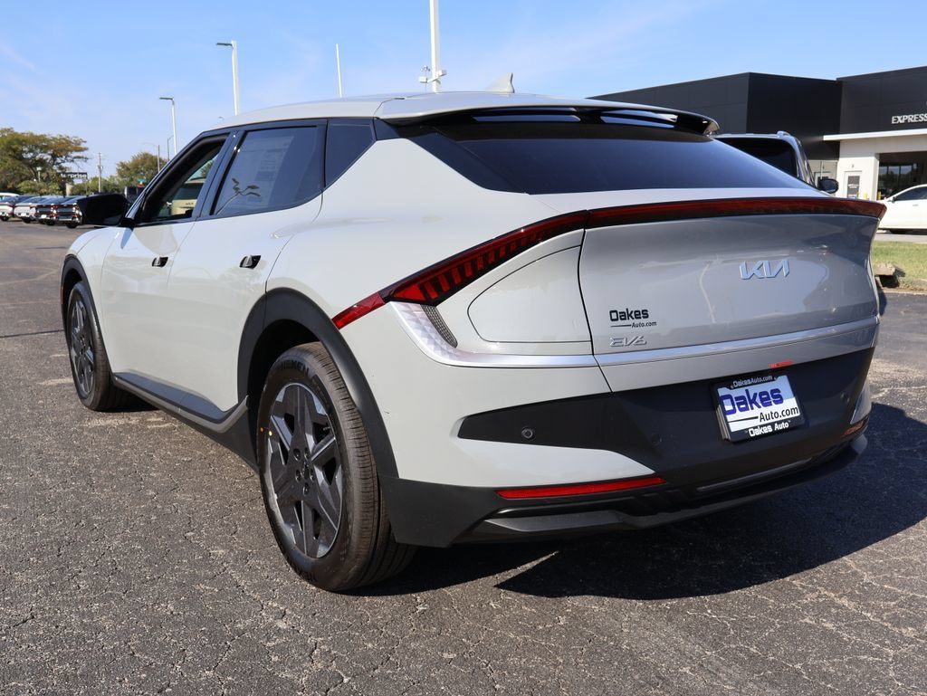 New 2026 Kia EV6 Light AWD/4WD image 4