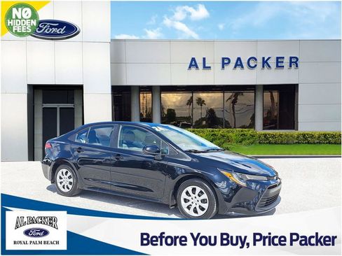 Used 2024 Toyota Corolla LE image 1