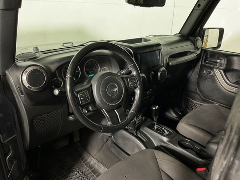 Used 2016 Jeep Wrangler Sport image 18