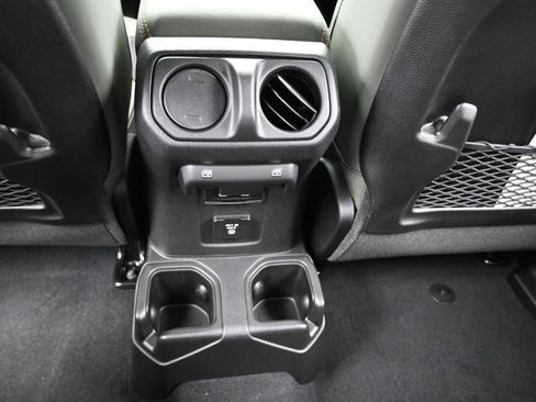 New 2026 Jeep Gladiator Mojave image 31