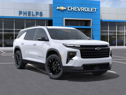 New 2026 Chevrolet Traverse LT w/ Midnight/Sport Edition FWD image 7