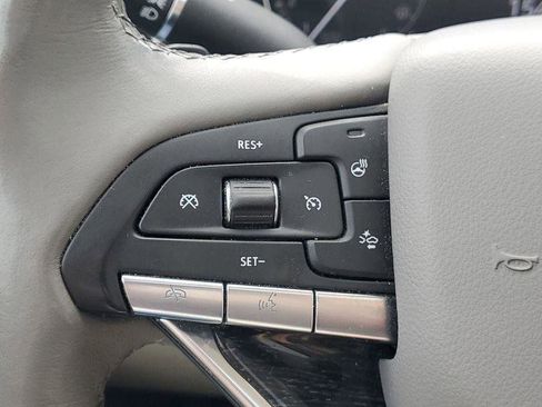 Certified 2022 Cadillac XT6 Premium Luxury w/ LPO, Floor Liner Package AWD/4WD image 10