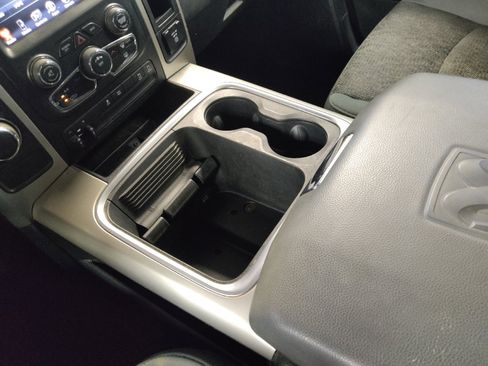 Used 2016 RAM 1500 Big Horn RWD image 26