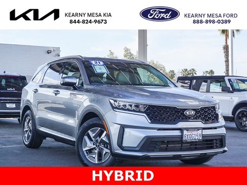 Used 2021 Kia Sorento S image 1