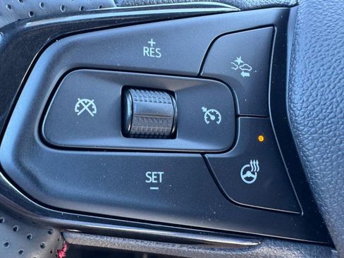 New 2026 Chevrolet Trax RS image 11