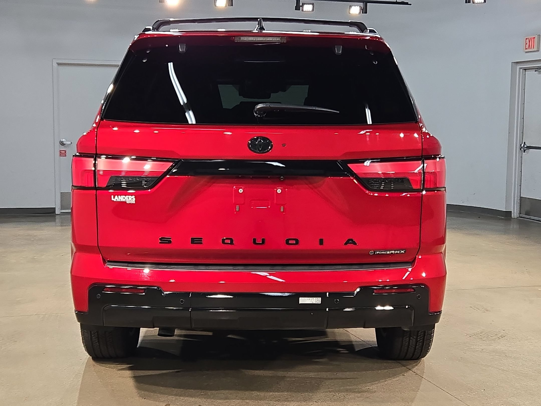 Certified 2025 Toyota Sequoia Platinum AWD/4WD image 6