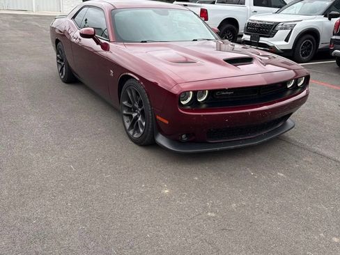 Used 2020 Dodge Challenger R/T Scat Pack w/ Driver Convenience Group RWD image 4
