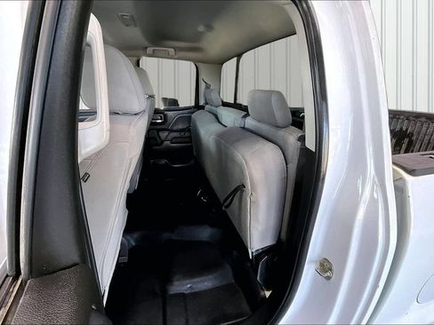 Used 2017 Chevrolet Silverado 1500 W/T w/ WT Convenience Package AWD/4WD image 21