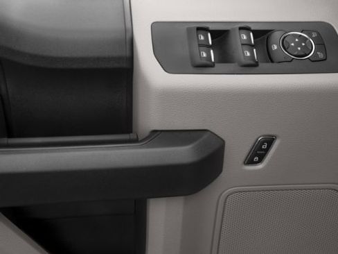 Used 2017 Ford F150 Lariat image 20