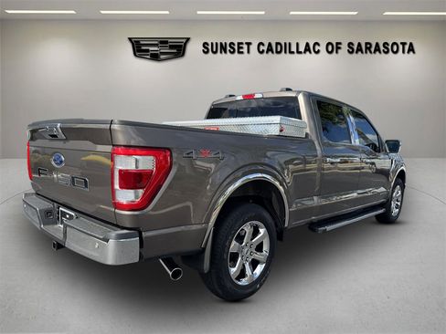 Used 2021 Ford F150 Lariat w/ Max Trailer Tow Package image 3