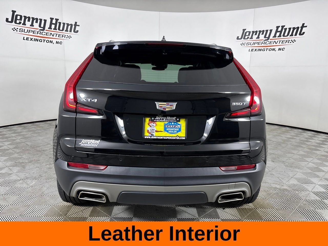 Used 2023 Cadillac XT4 Premium Luxury w/ Technology Package FWD image 7